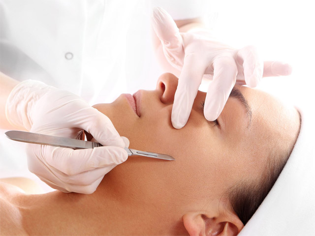 Dermaplaning